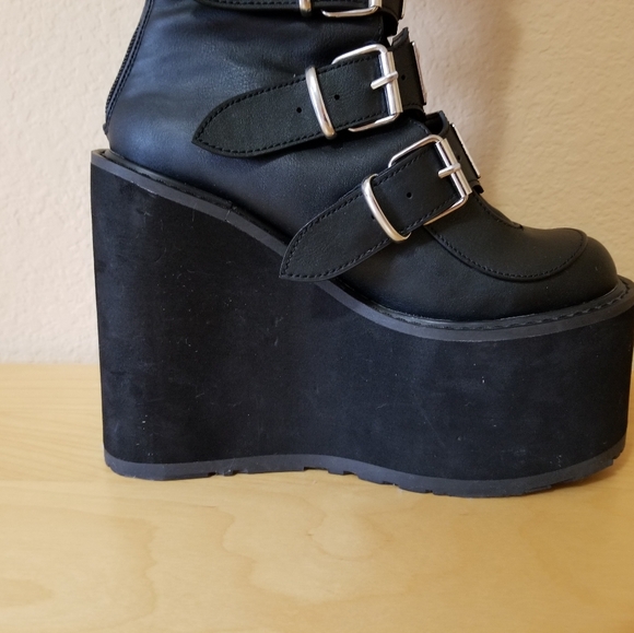 Demonia Swing-815 Black Vegan Leather  Knee Boot Size 7 - Picture 14 of 14